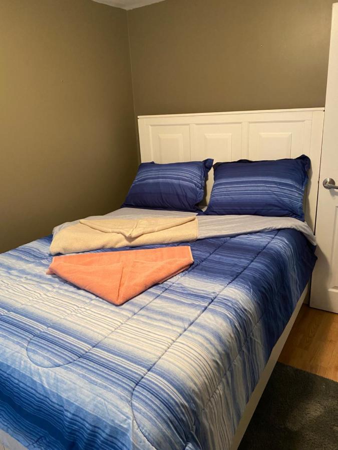 Windsor Airport Room Accommodation Exteriér fotografie